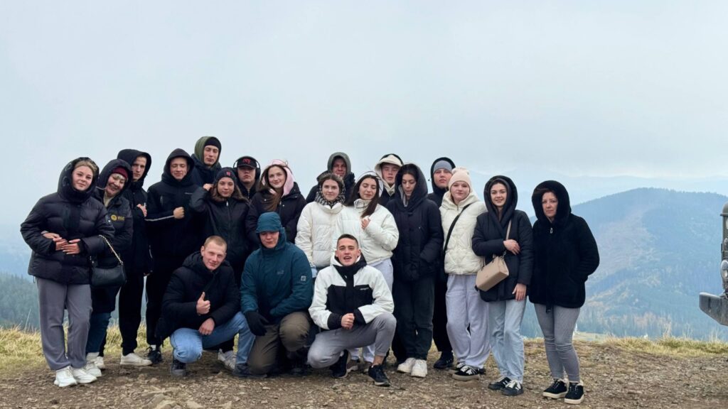 571283974_2032260587575758_6815465559581399513_n