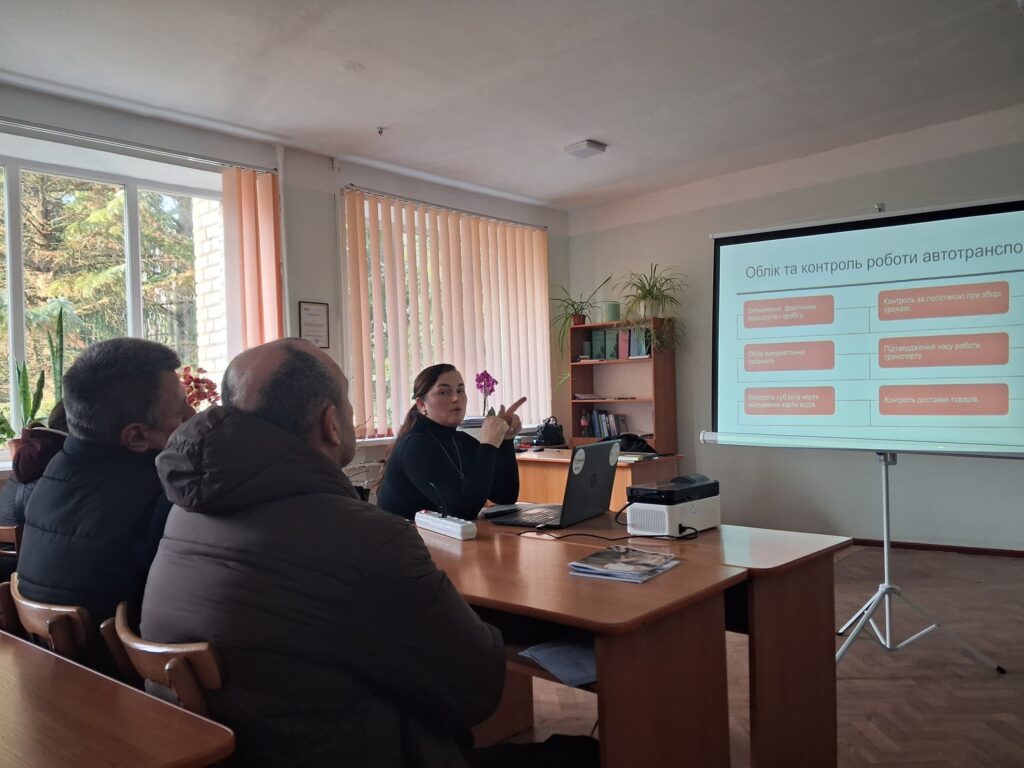 589224530_1962199947682075_382199130600653151_n