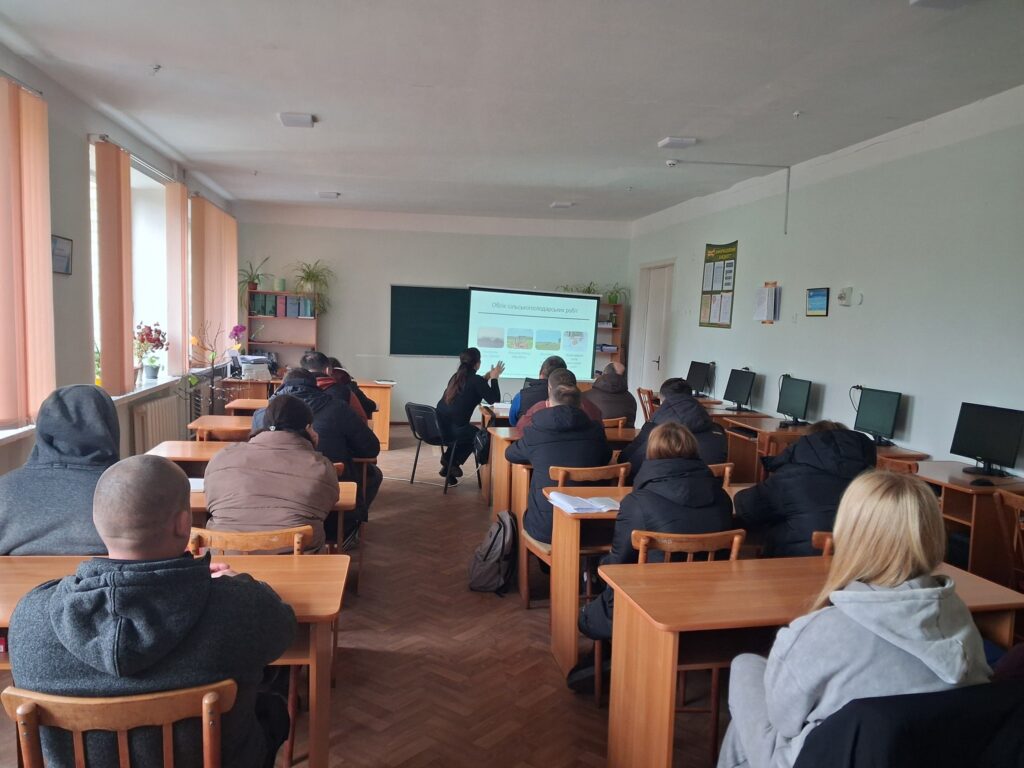 589236251_1962200067682063_938484600192537569_n